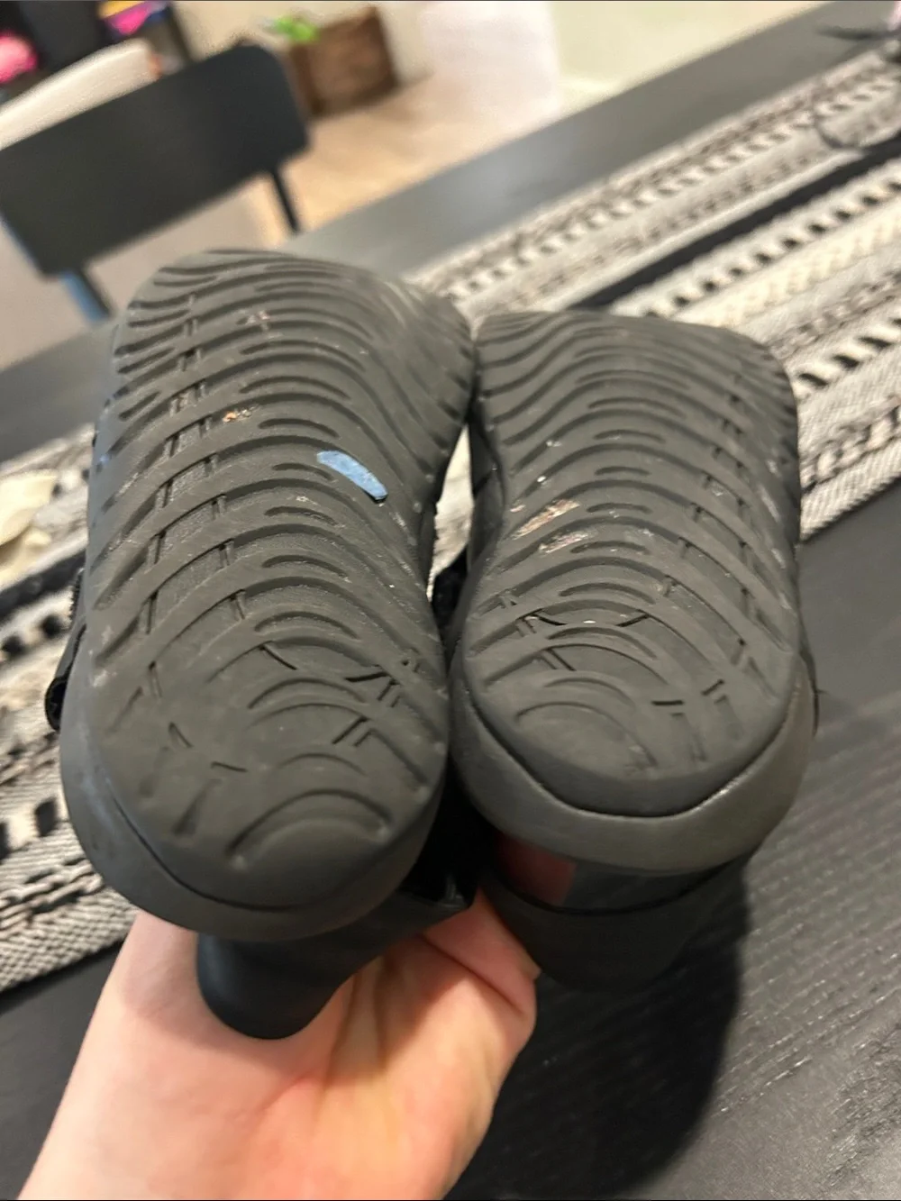 Nike Kids Black Slip-On Water Shoes Sunray Protect 2 toddler sandals
